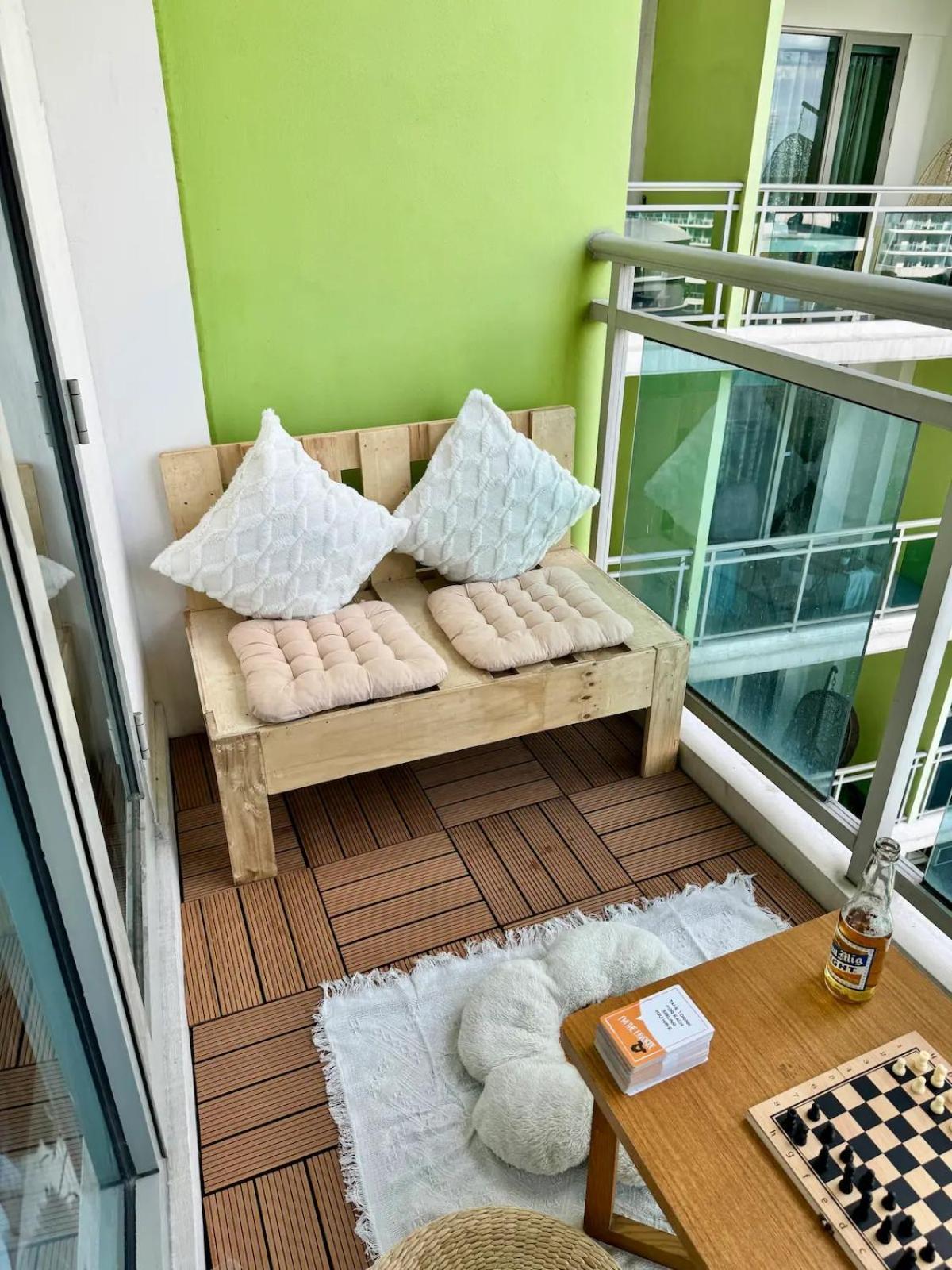 Azure Beach Residences By Andre Apartment Manila