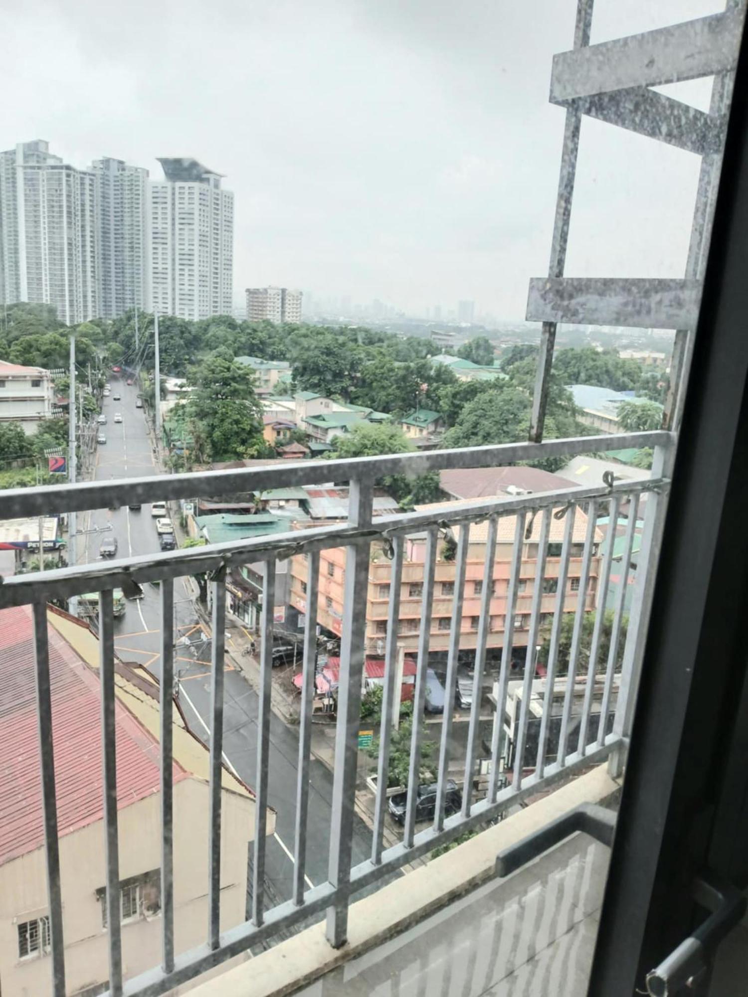 Apartment Centro Tower - 2 Bedroom Fully Furnished Manila