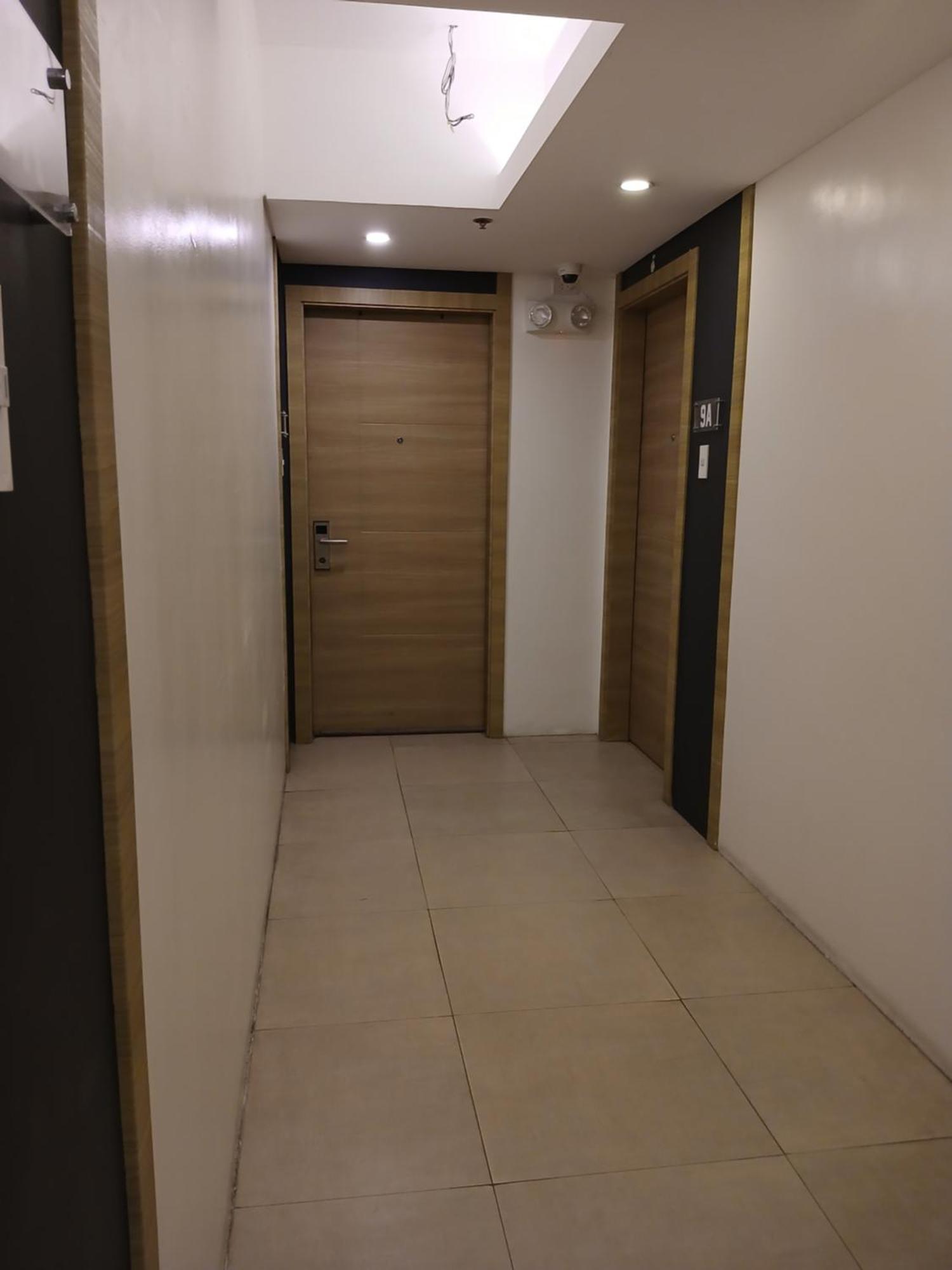 Centro Tower - 2 Bedroom Fully Furnished * Manila