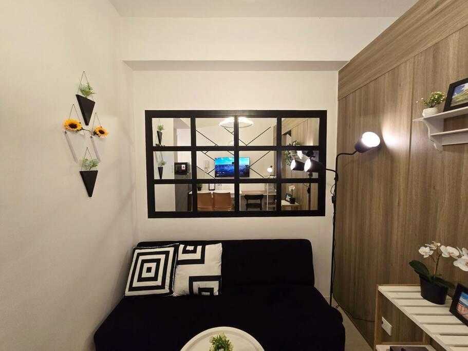 1br Unit Condotel W Balcony Fame Residences -fm40 Apartment *