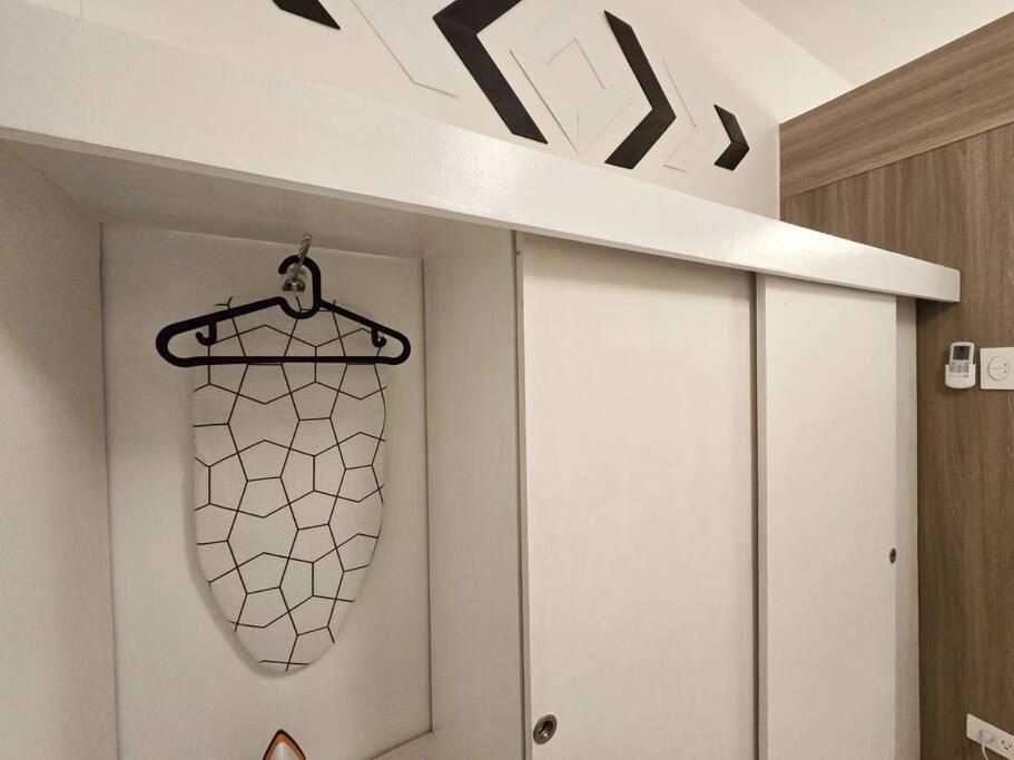 1br Unit Condotel W Balcony Fame Residences -fm40 Apartment Manila