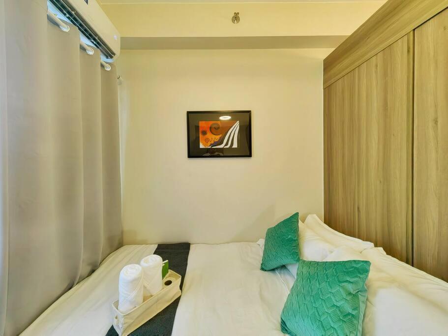 1br Condotel W Smartlock Fame Residences -fm24 * Manila
