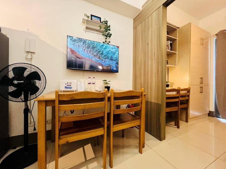 1br Unit Condotel W Balcony Fame Residences -fm20 Apartment *