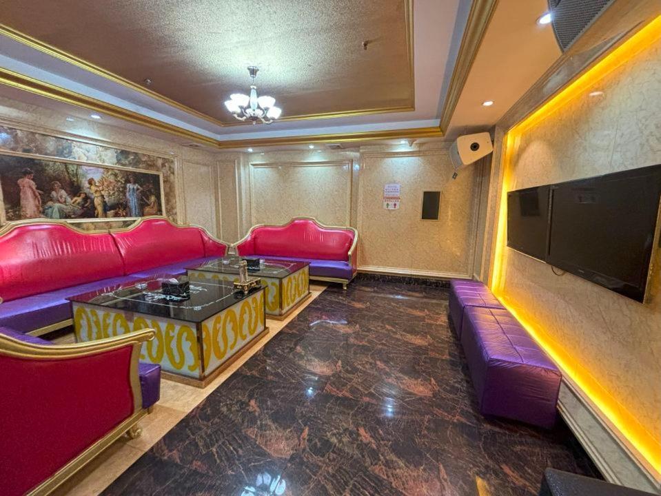 Lido De Paris 4* Manila