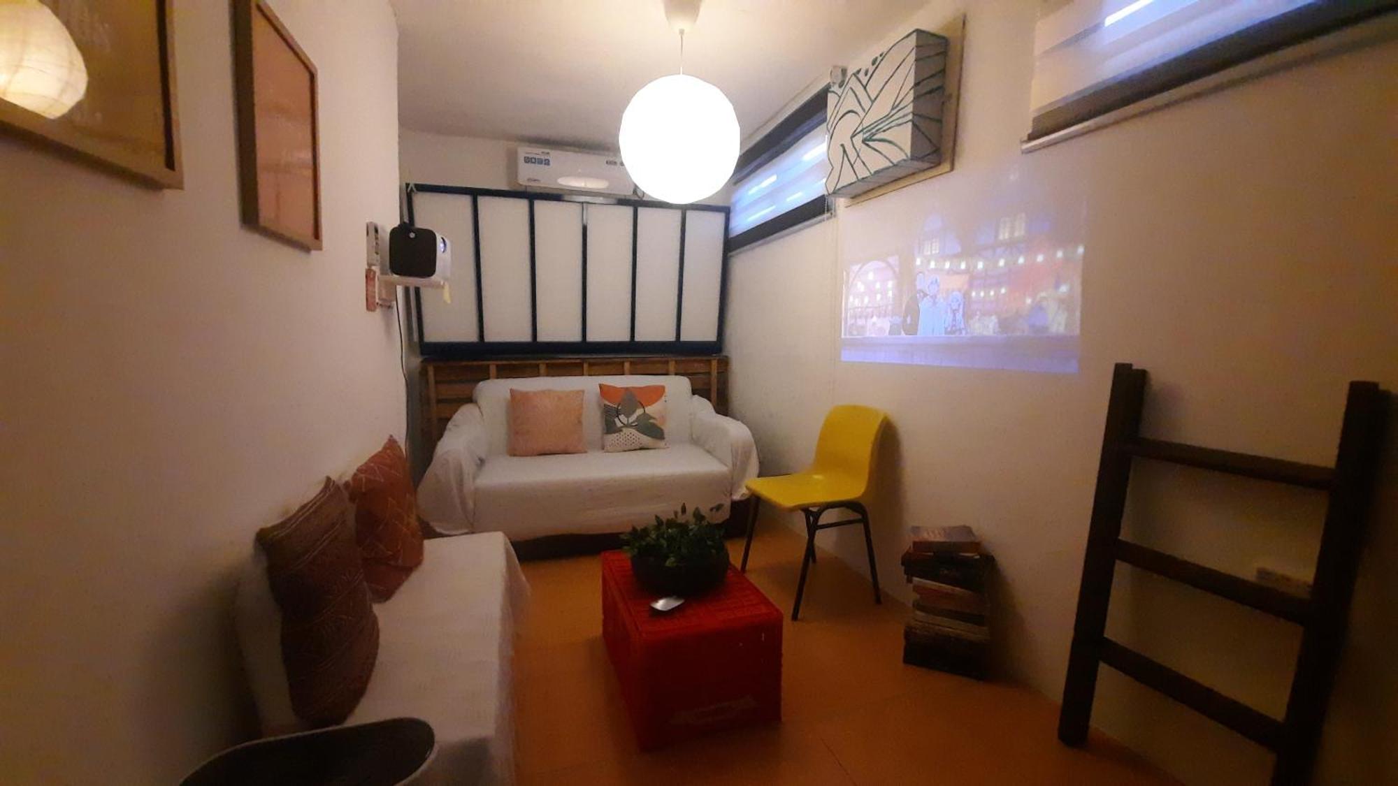 Apartment 1br Or 2br Staycation In Quezon 2 *