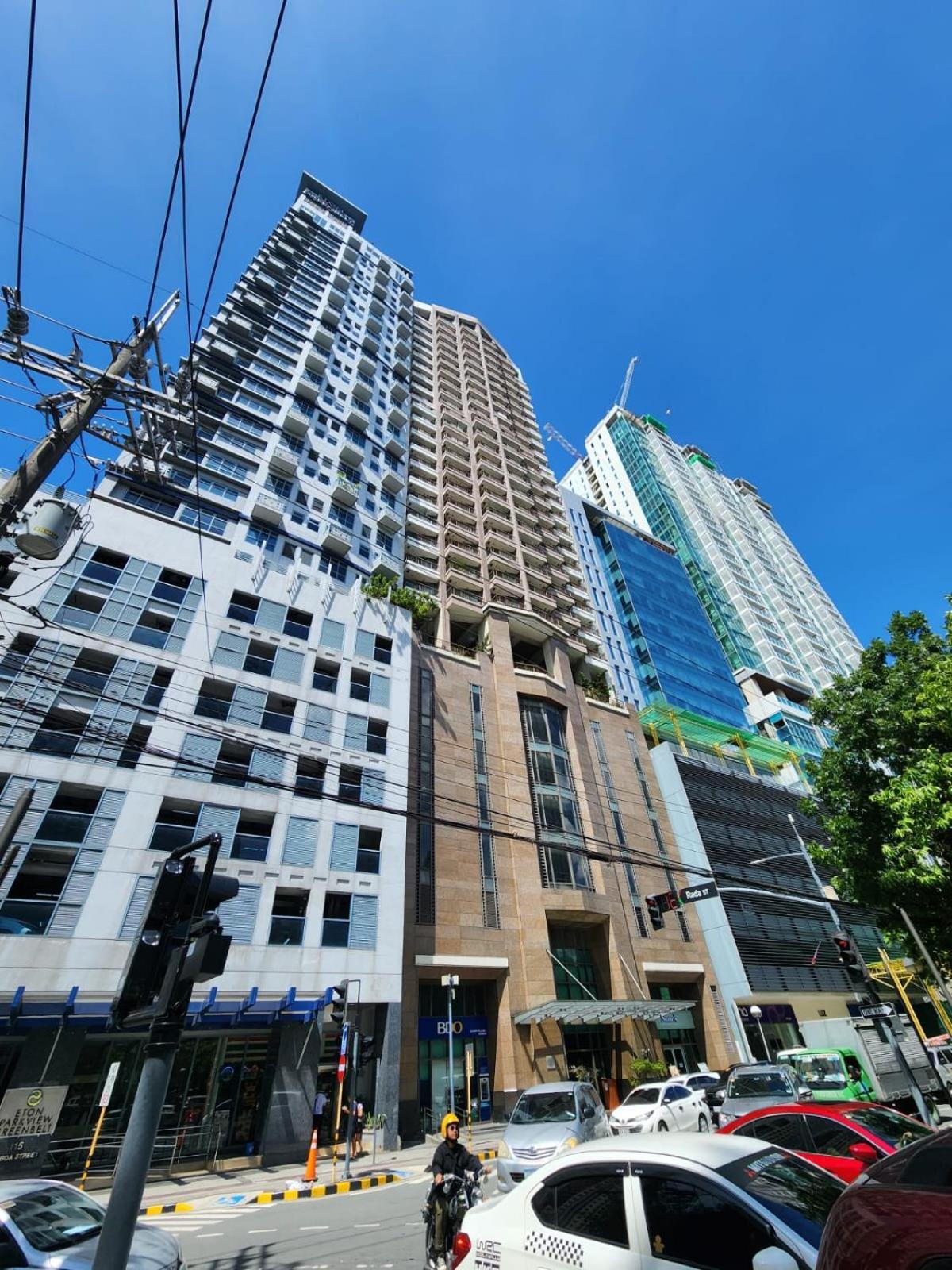 Apartment Muji Kltower Makati - Greenbelt - With Pool Access Manila