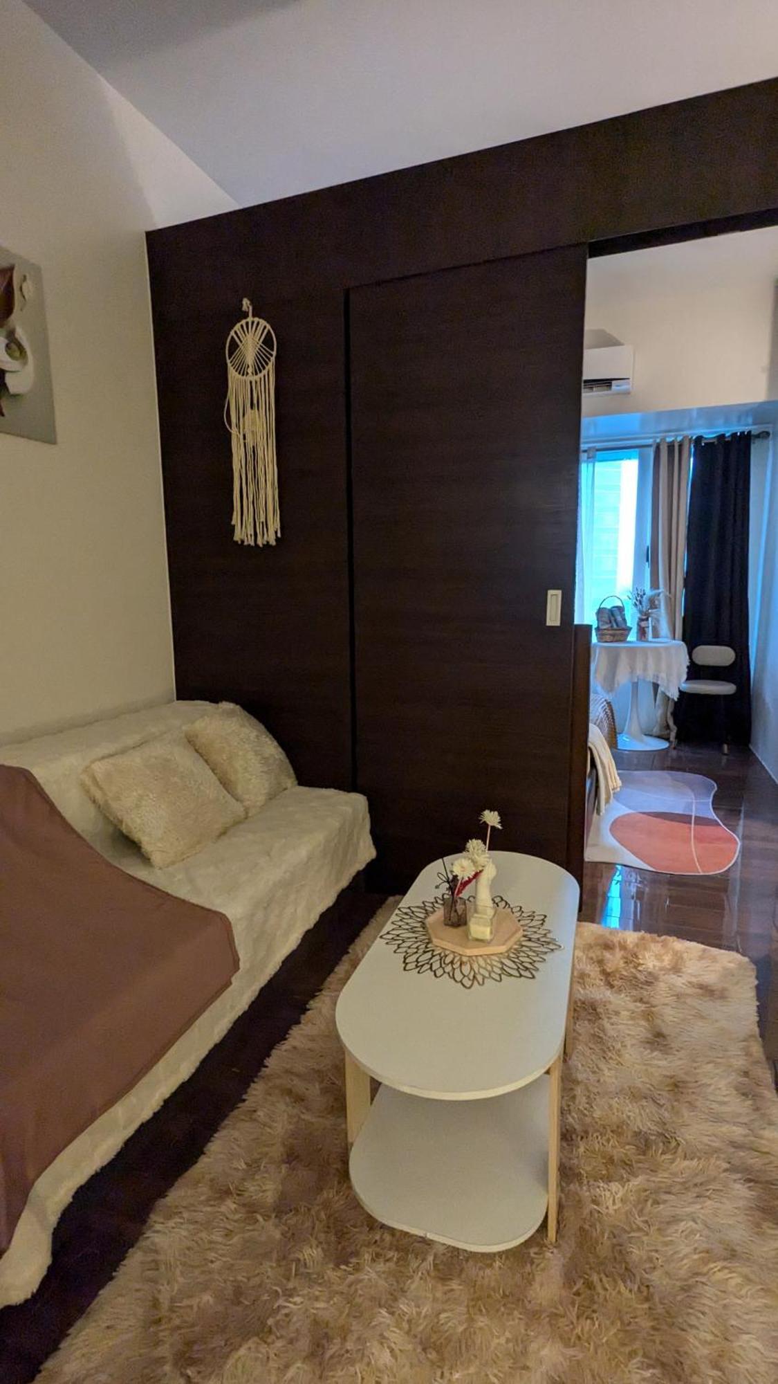 Apartment Sun And Moon D'wood Air Residences Makati *