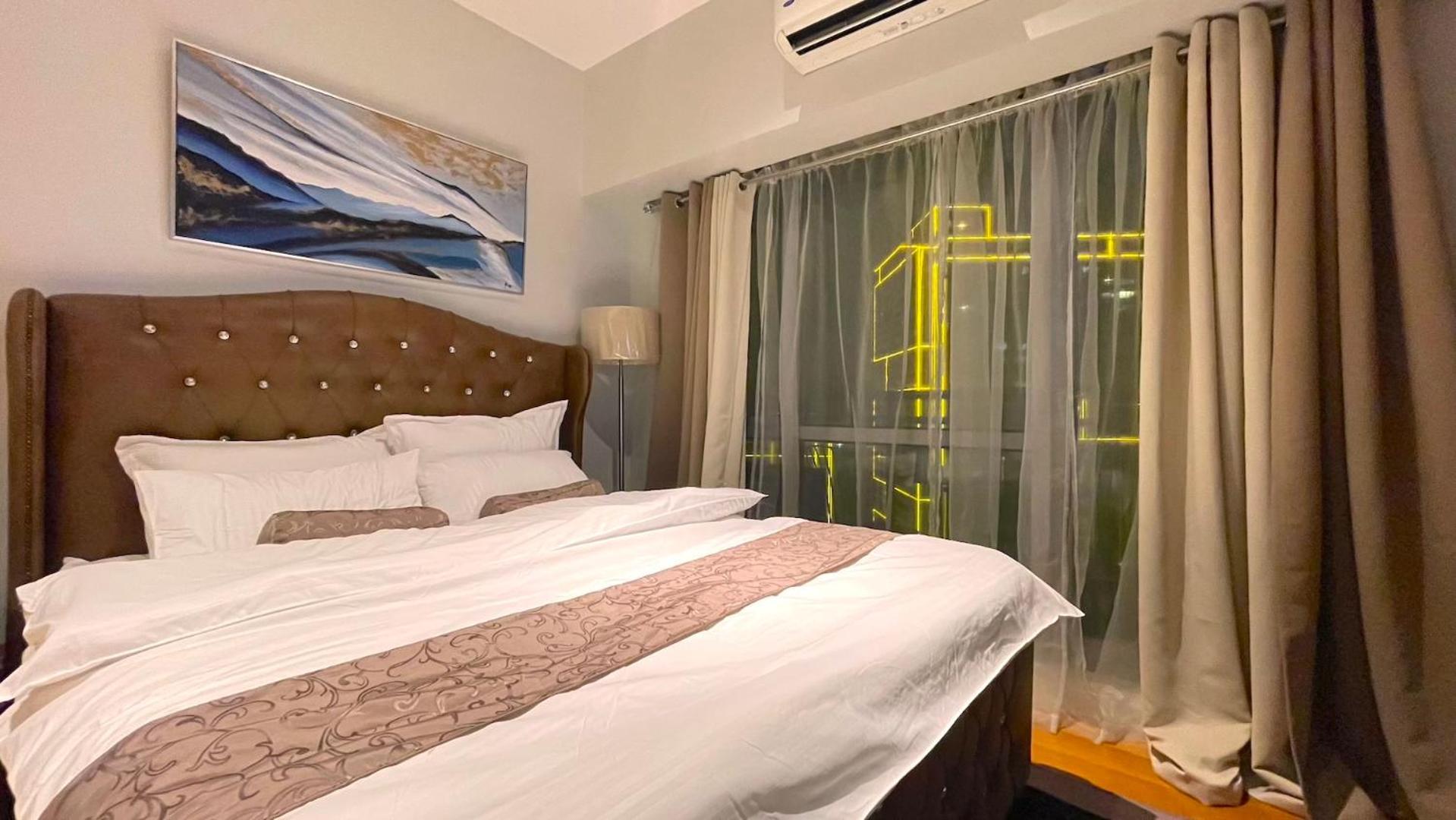 Staycation At Acqua Residences, Iguazu Tower *