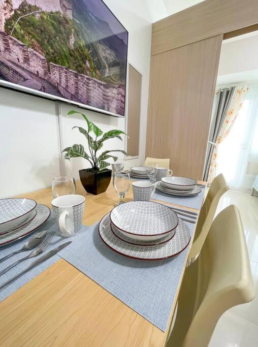 Fresh And Cool 1br Place At Grass Tower2-16th Floor Apartment