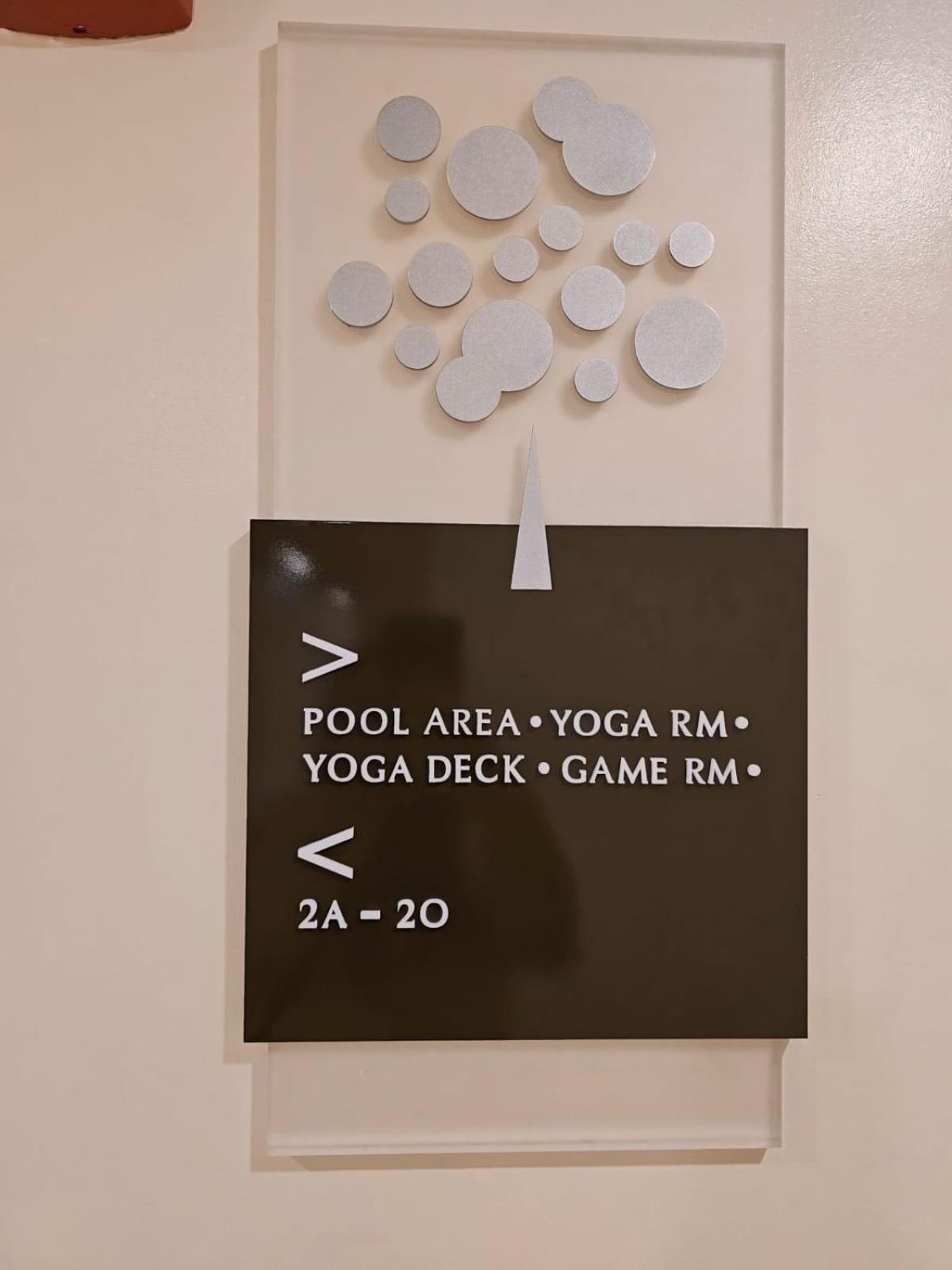 Pet & Wfh Friendly Near Bgc Apartment