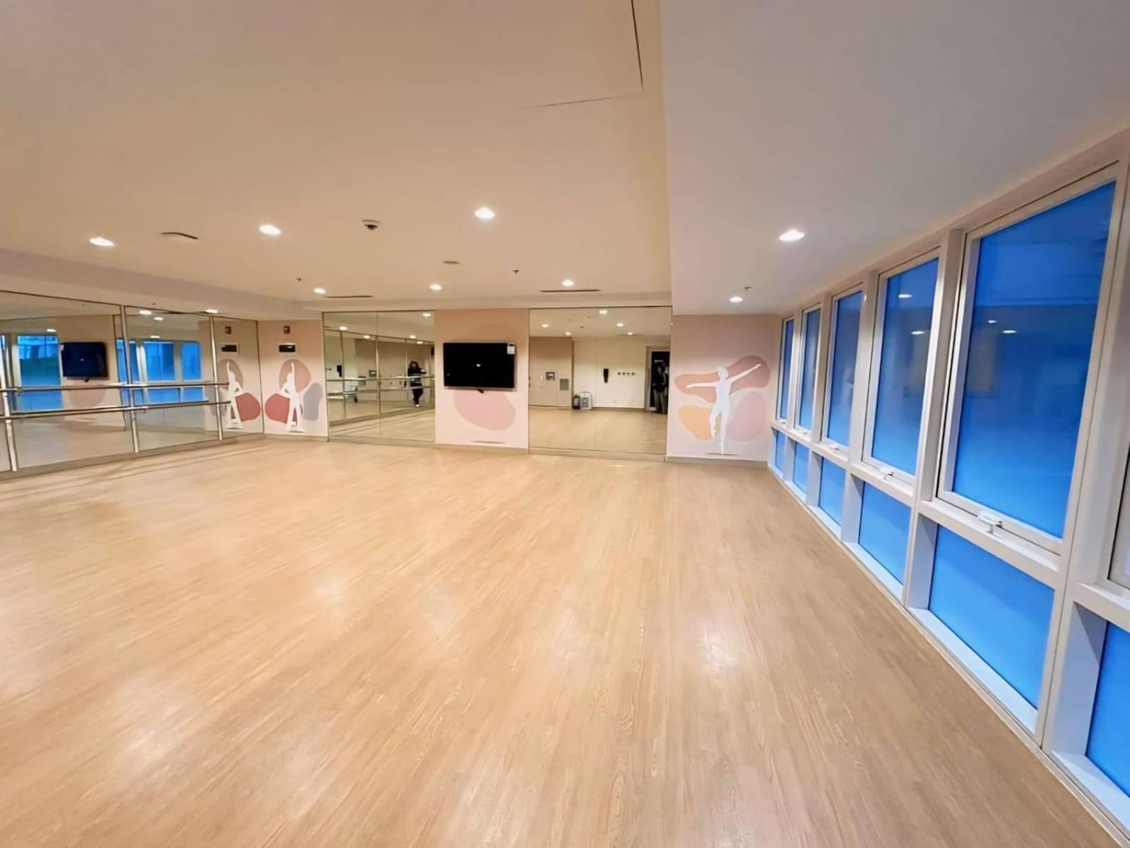 Apartment Pet & Wfh Friendly Near Bgc *