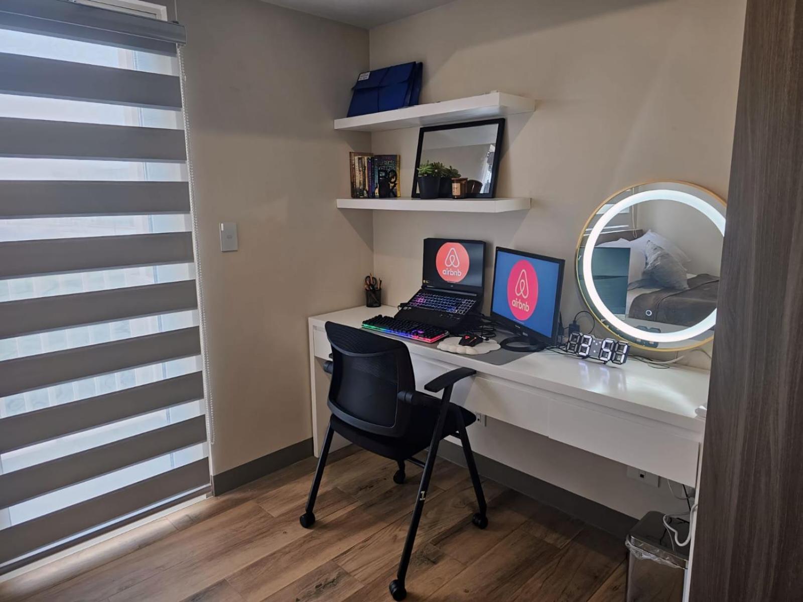Pet & Wfh Friendly Near Bgc Apartment Manila