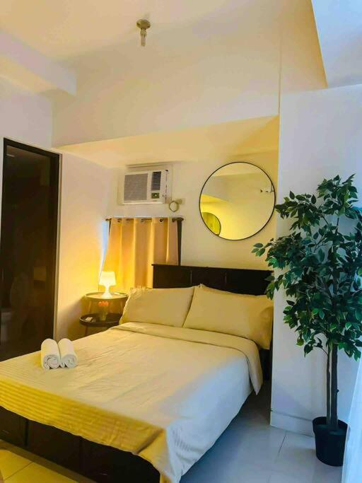 At Viceroy 4 Taguig Apartment Manila