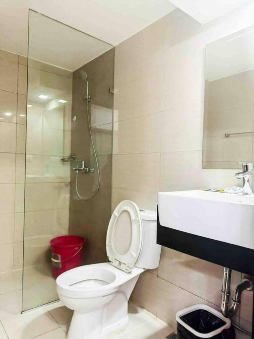 At Viceroy 4 Taguig Apartment Manila