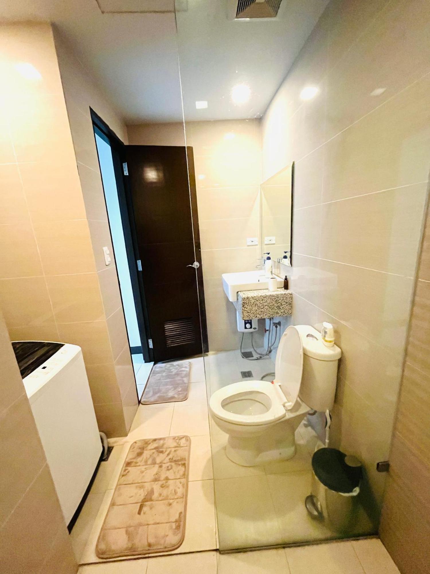 1br Staycation At The Florence Mckinley Hill Bgc Taguig *