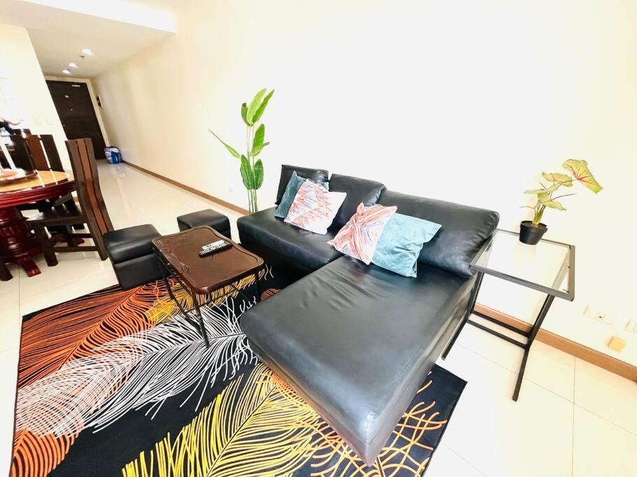 Venice In Mckinley Hill Bgc Taguig With Netflix And Wifi * Manila