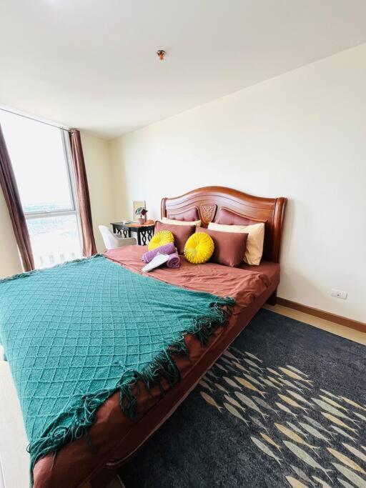 Venice In Mckinley Hill Bgc Taguig With Netflix And Wifi Manila