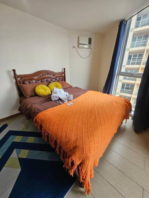 Venice In Mckinley Hill Bgc Taguig With Netflix And Wifi