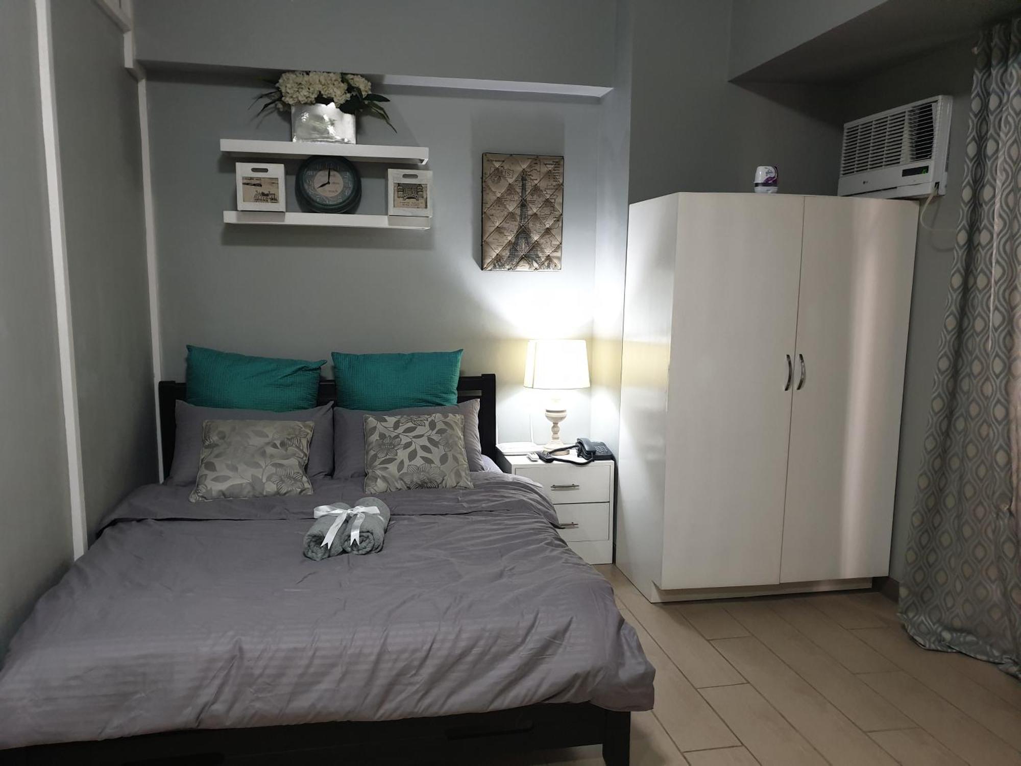 Apartment Venice In Mckinley Hill Bgc Taguig With Netflix And Wifi Manila