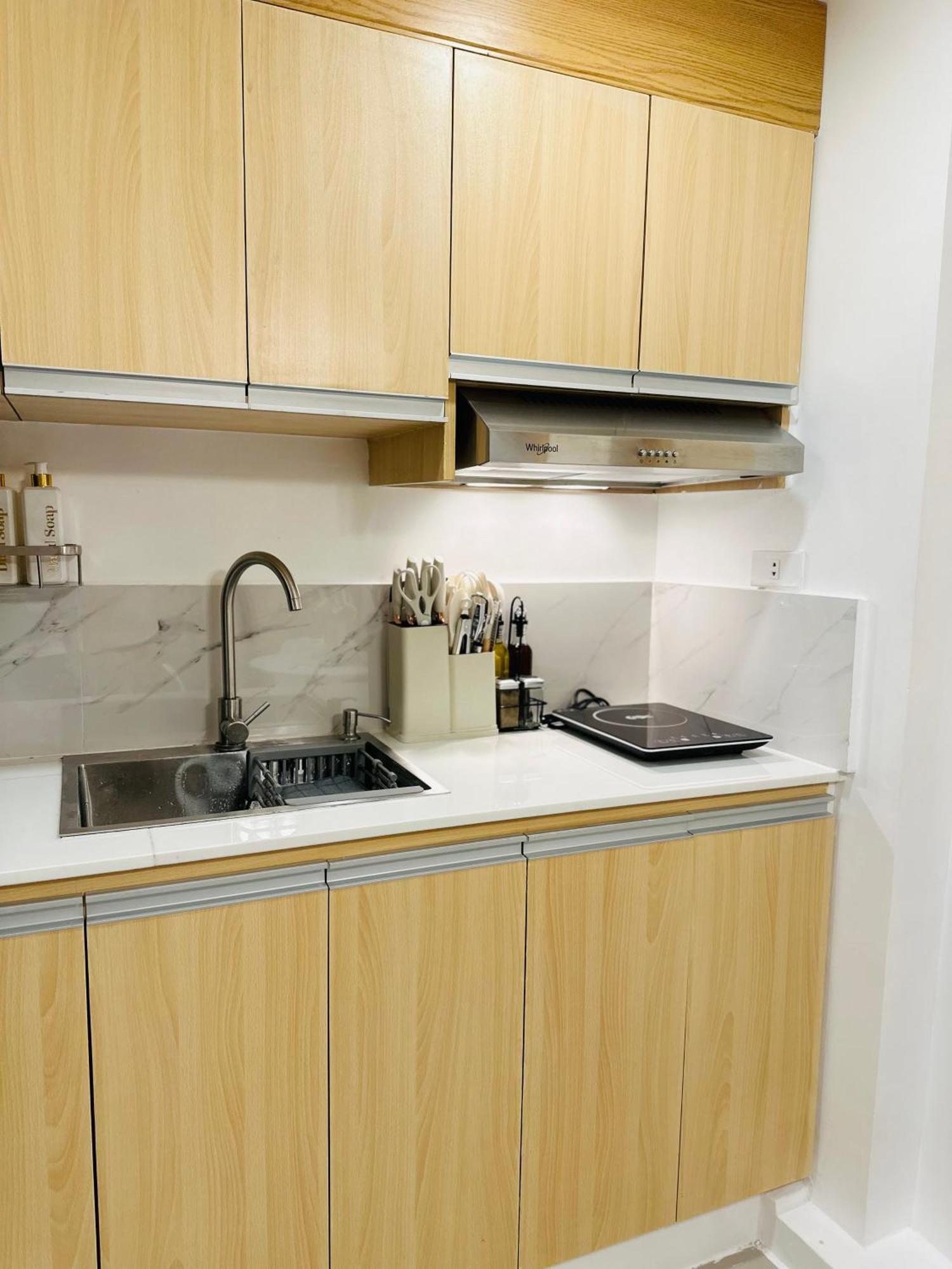 Apartment Serenity Place Near Trinoma Manila