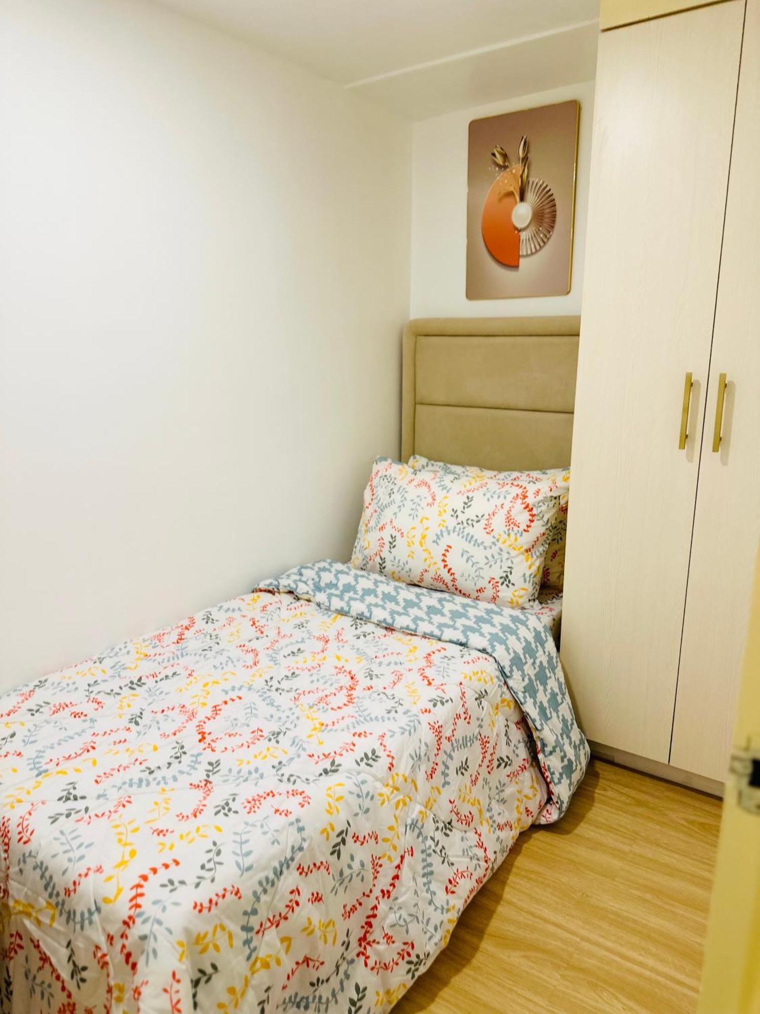 Apartment Serenity Place Near Trinoma *