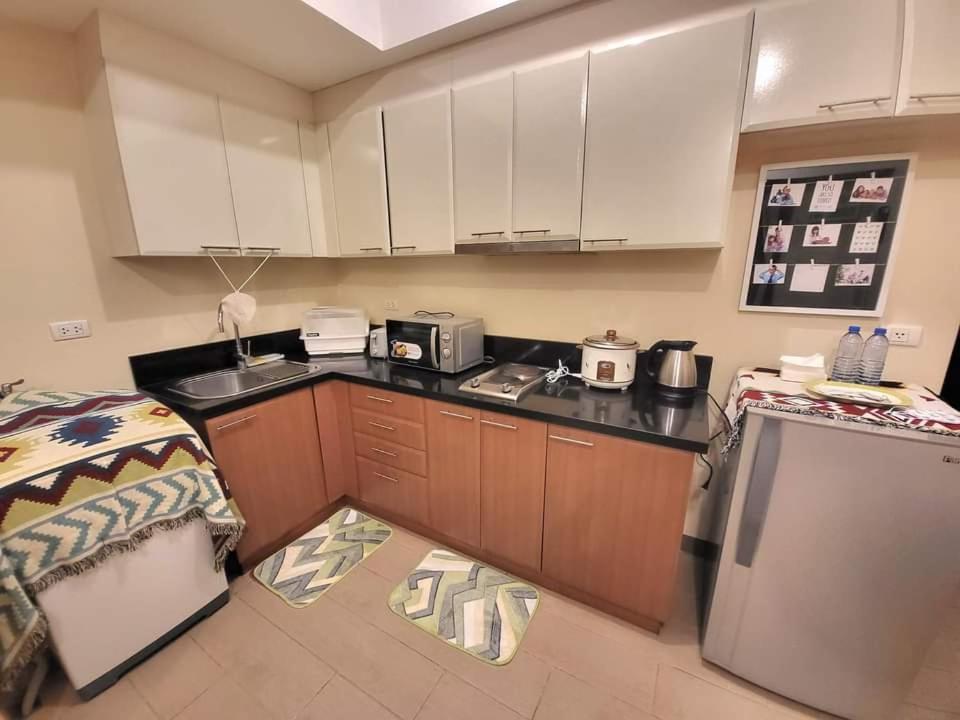 Venice In Mckinley Hill Bgc Taguig With Netflix And Wifi * Manila