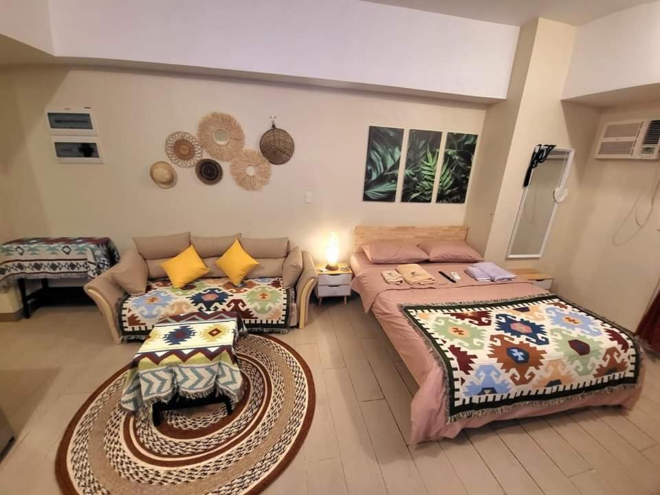 Apartment Venice In Mckinley Hill Bgc Taguig With Netflix And Wifi Manila