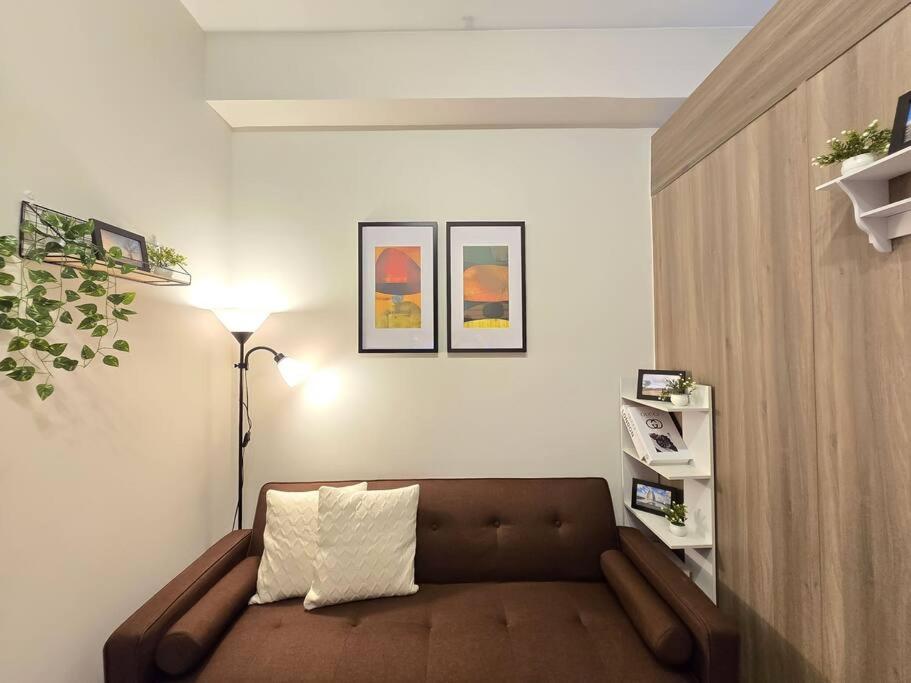 Apartment 1br Unit Condotel W Balcony Fame Residences -fm50 Manila