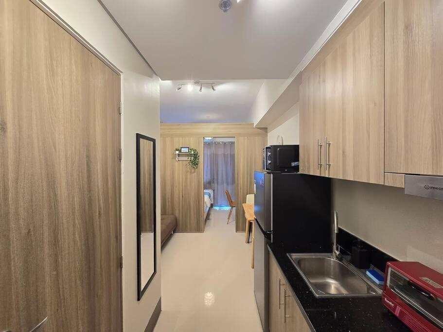 1br Unit Condotel W Balcony Fame Residences -fm48 Apartment