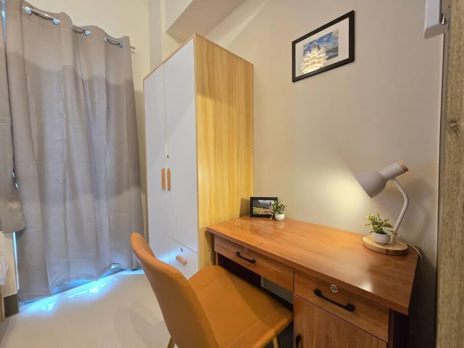 1br Unit Condotel W Balcony Fame Residences -fm48 Manila