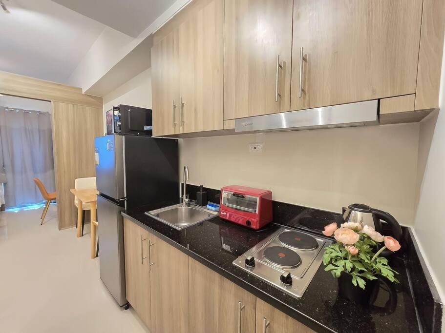 Apartment 1br Unit Condotel W Balcony Fame Residences -fm48