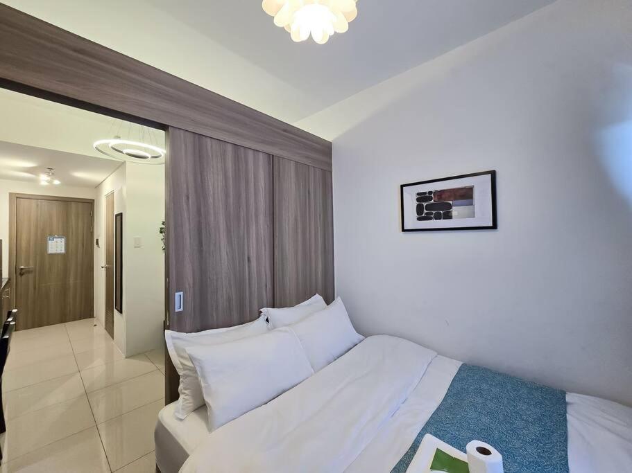 1br Unit Condotel W Balcony Fame Residences #fm43