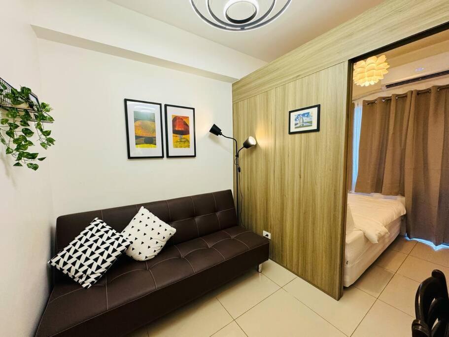 1br Unit Condotel W Balcony Fame Residences -fm42