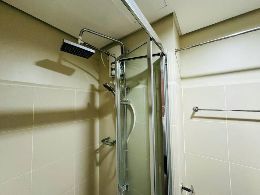 1br Unit Condotel W Balcony Fame Residences -fm42 Apartment *