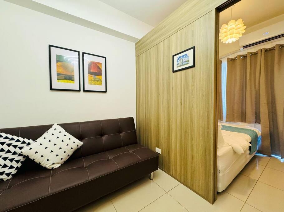 1br Unit Condotel W Balcony Fame Residences -fm42 *