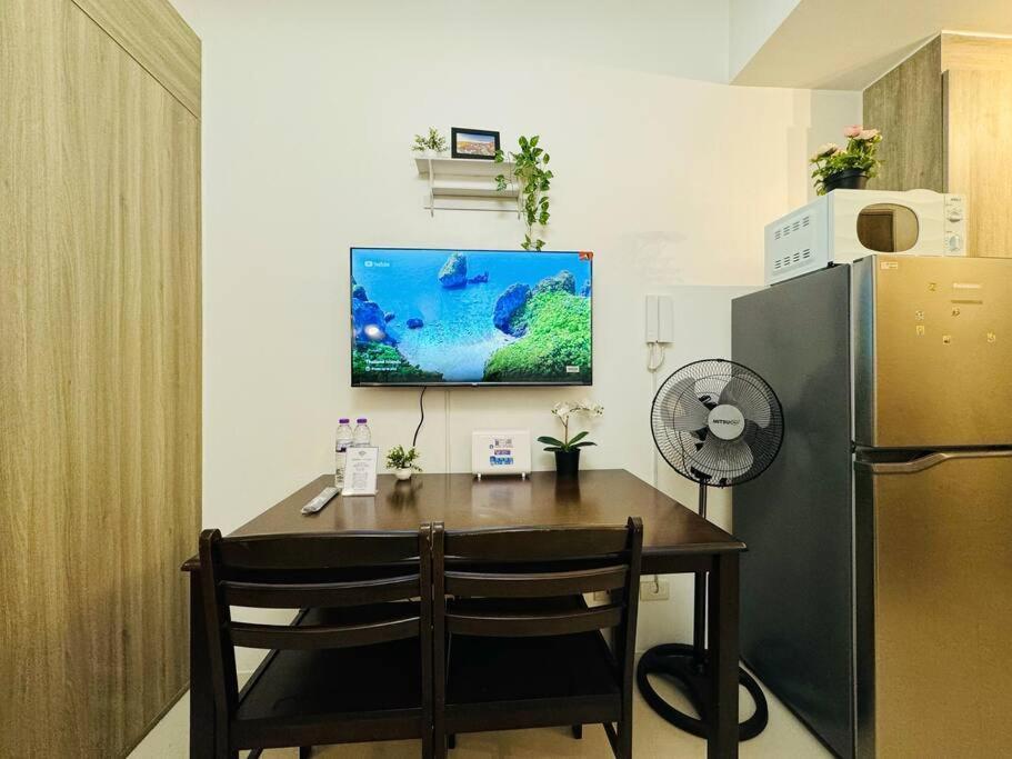 1br Unit Condotel W Balcony Fame Residences -fm42