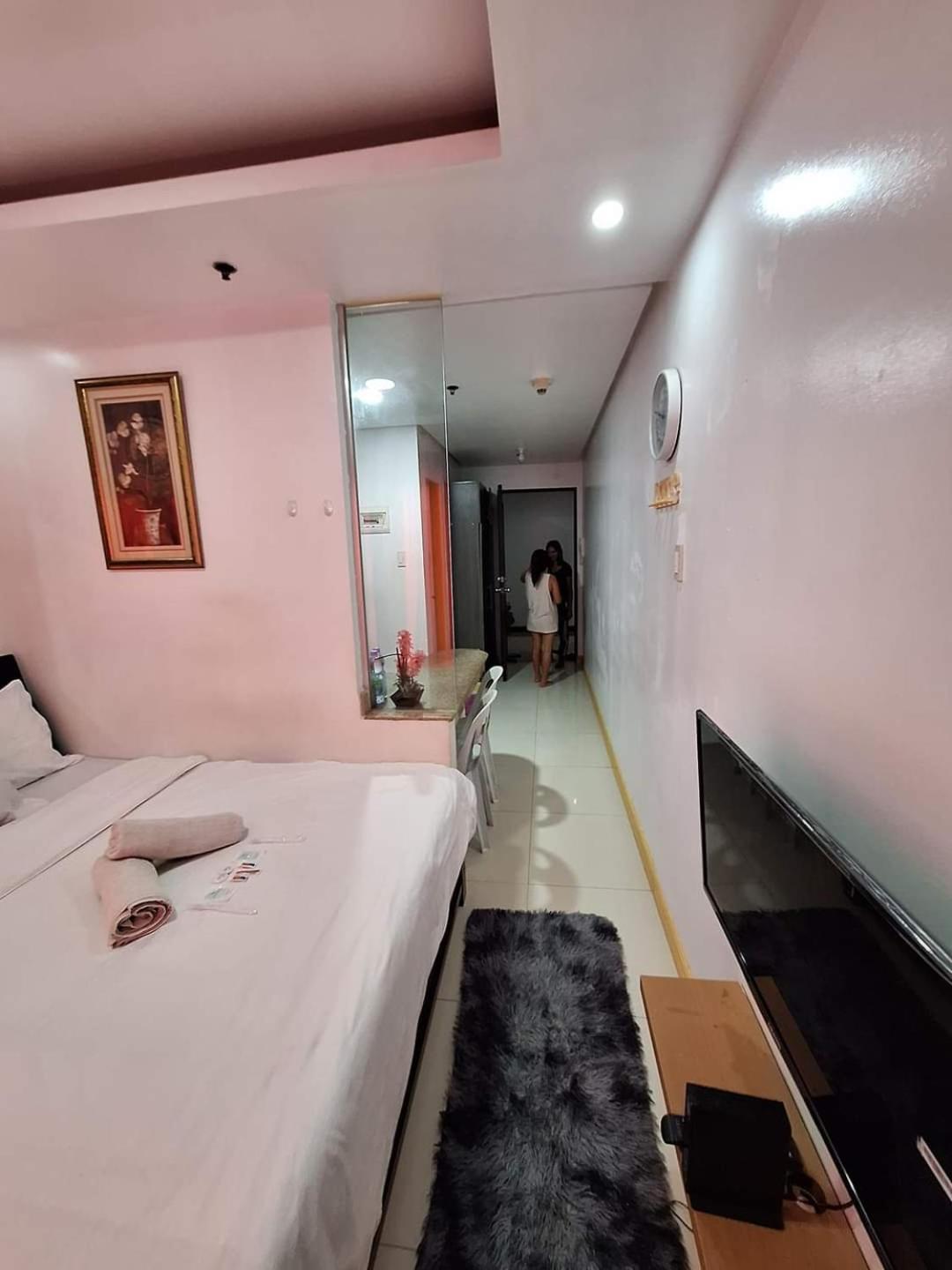 In Birch Tower Malate - Infront Of Mall