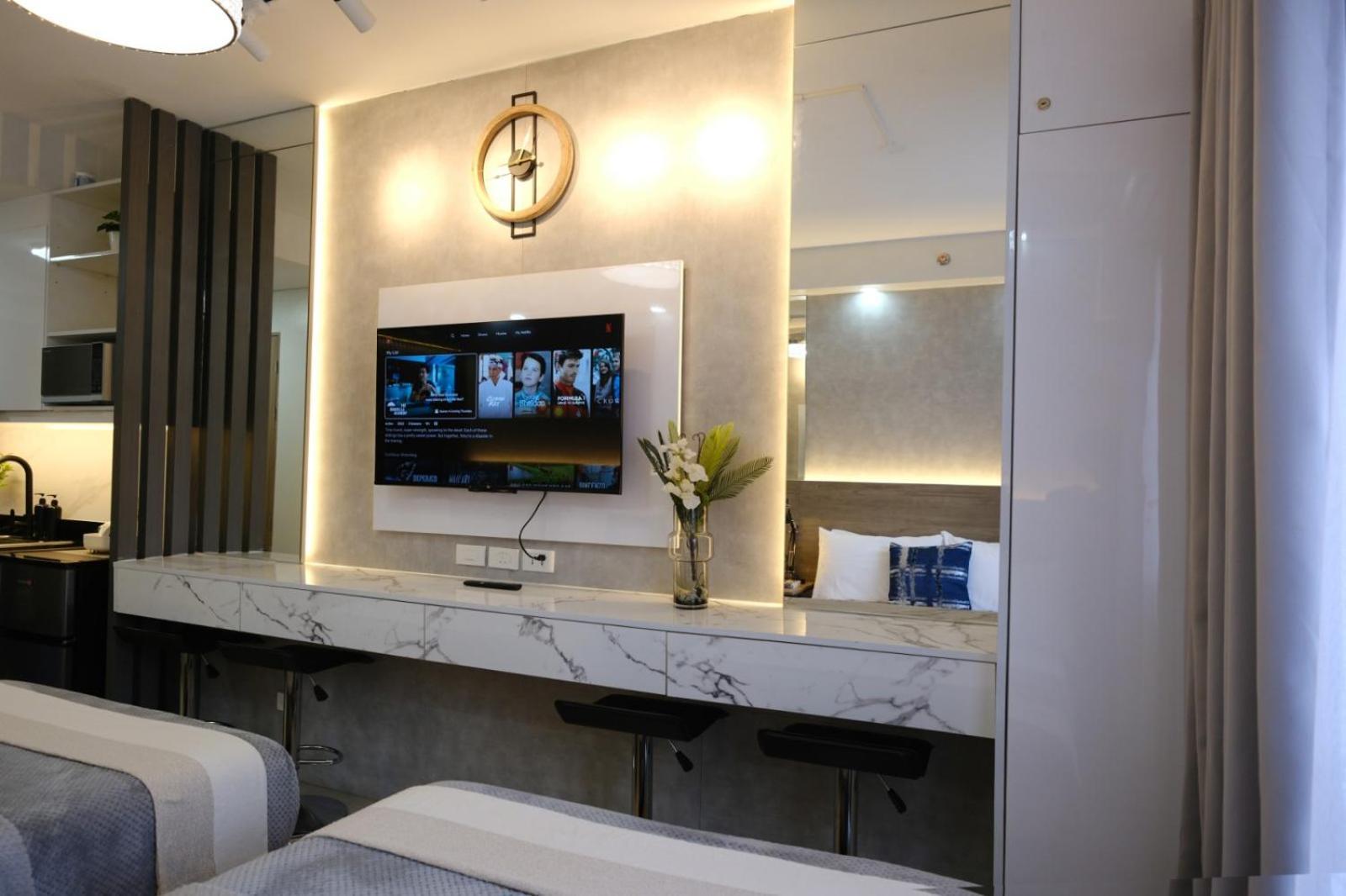 Apartment Staycation Near Mall Of Asia, Condotel With 2 Beds, Pasay Manila