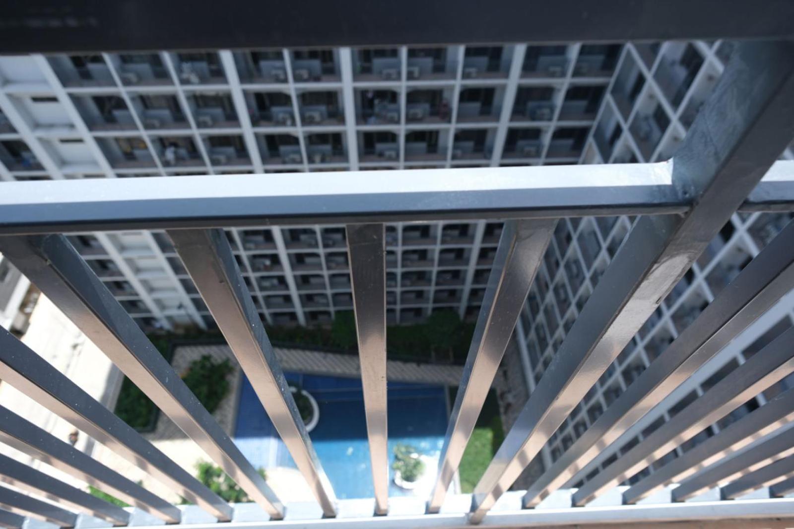 Staycation Near Mall Of Asia, Condotel With 2 Beds, Pasay *