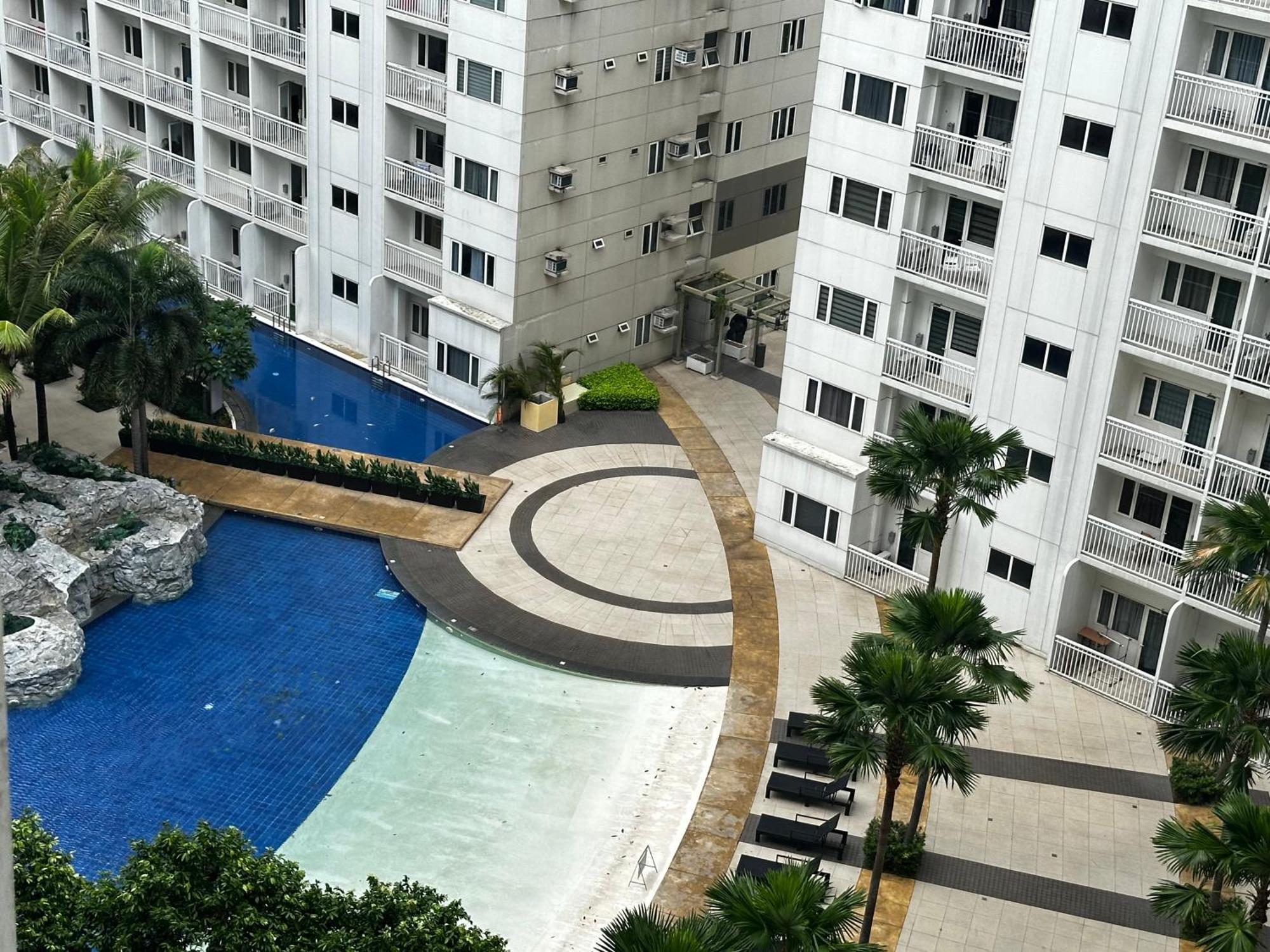 Shore Residences Premier C - Big - Amenity Facing Apartment