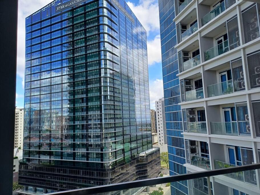 Apartment Newpointesuites 2 Uptown Bgc *