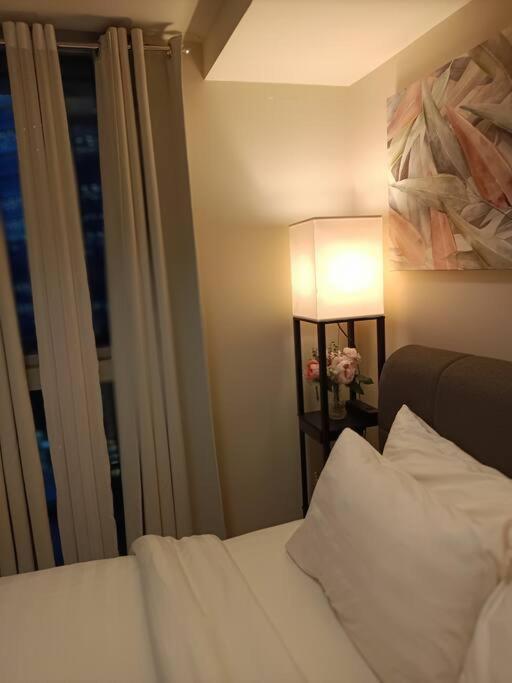 Newpointesuites 2 Uptown Bgc Apartment *