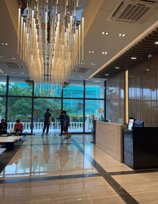 Apartment Newpointesuites 2 Uptown Bgc *