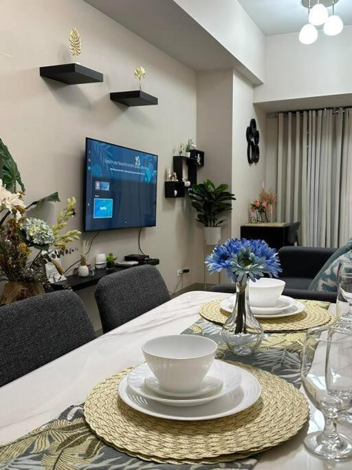 Apartment Newpointesuites 2 Uptown Bgc