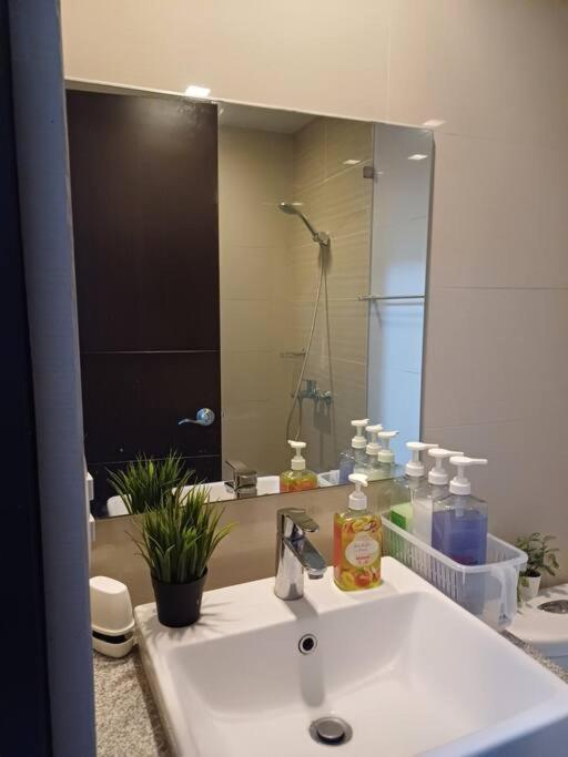 Apartment Newpointesuites 2 Uptown Bgc *