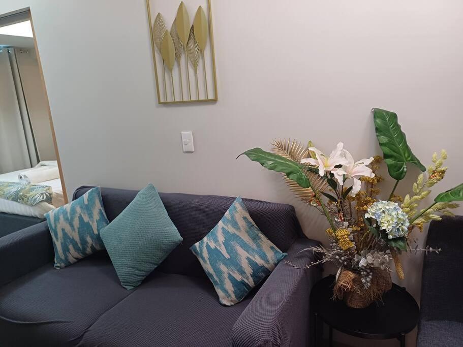Newpointesuites 2 Uptown Bgc Manila