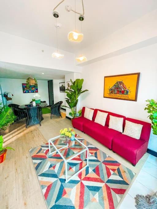 Apartment Lovely Penthouse In Makati
