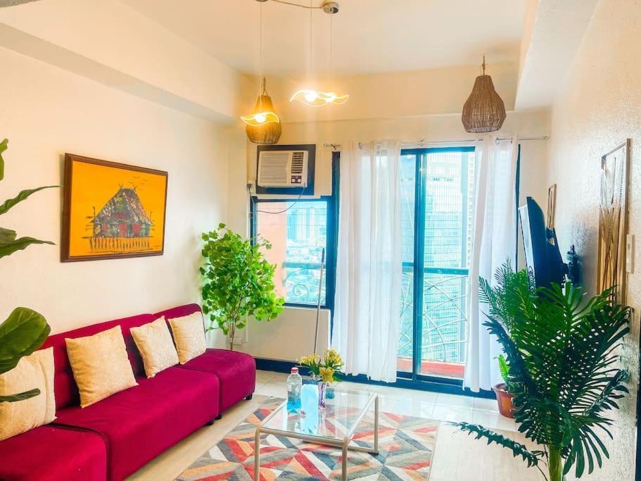 Apartment Lovely Penthouse In Makati *