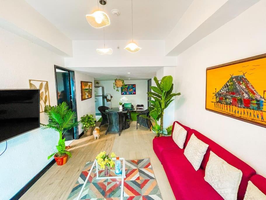 Lovely 2br Penthouse In Poblacion, Makati Apartment Manila