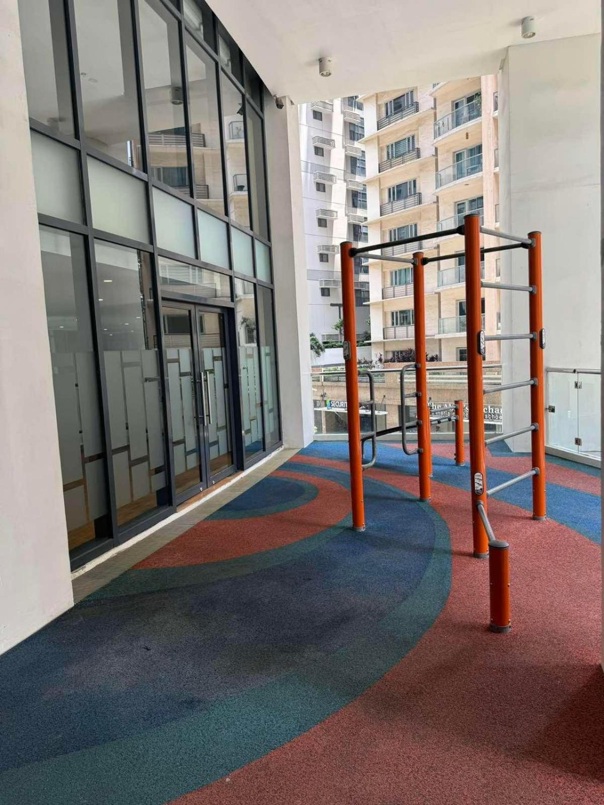 Blissful 3 Bedroom Family Unit In Bgc The Florence Apartment *